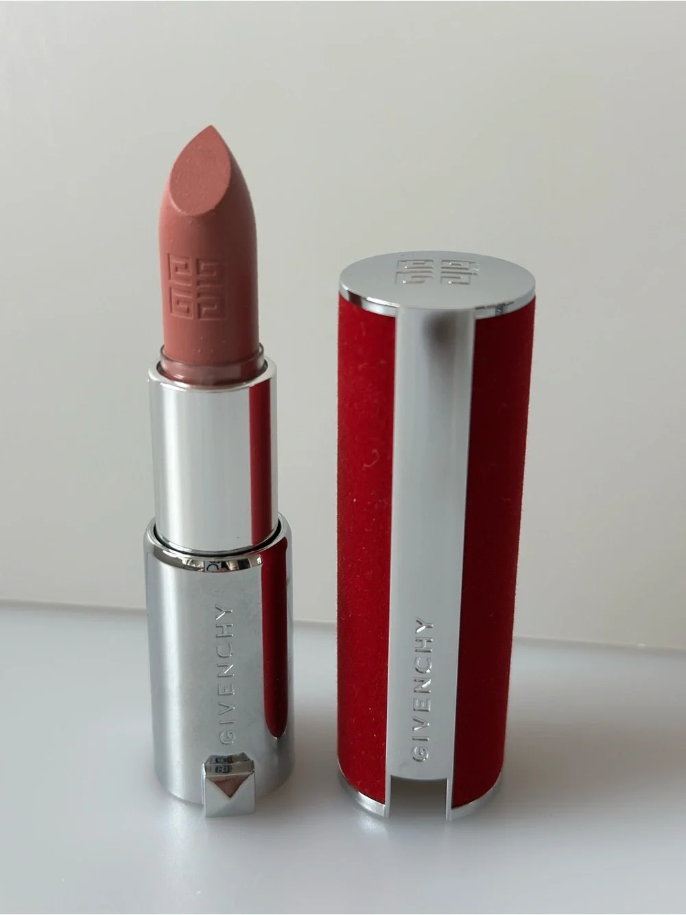NEW AUTHENTIC GIVENCHY Le Rouge Deep Velvet 10 Beige Nu